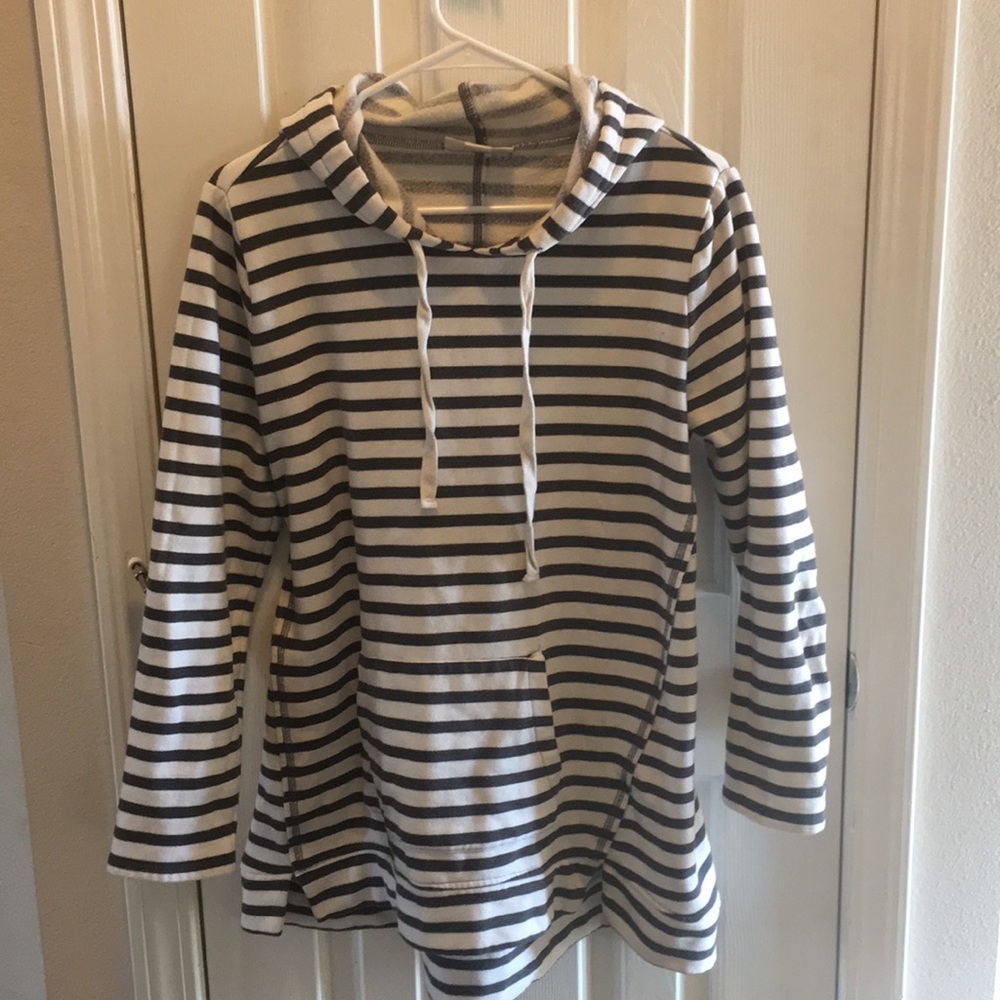 MOTHERHOOD MATERNITY HOODIE